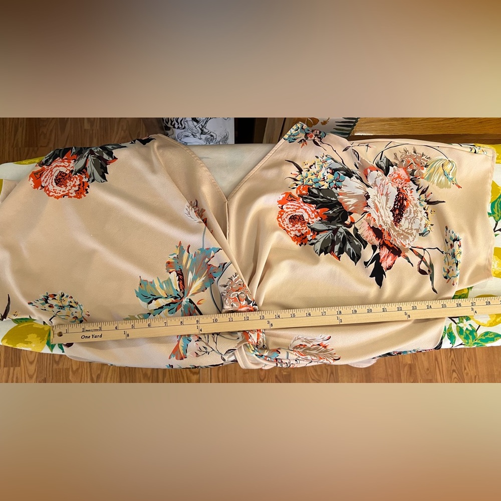 Beautiful Floral Twist-Front Blouse - Picture 3 of 5